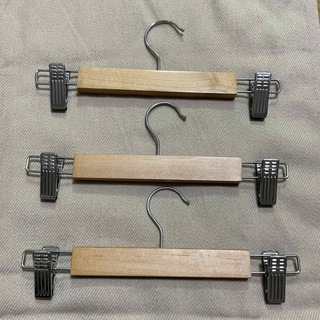 木製 クリップ ボトムスハンガー　３本set(押し入れ収納/ハンガー)