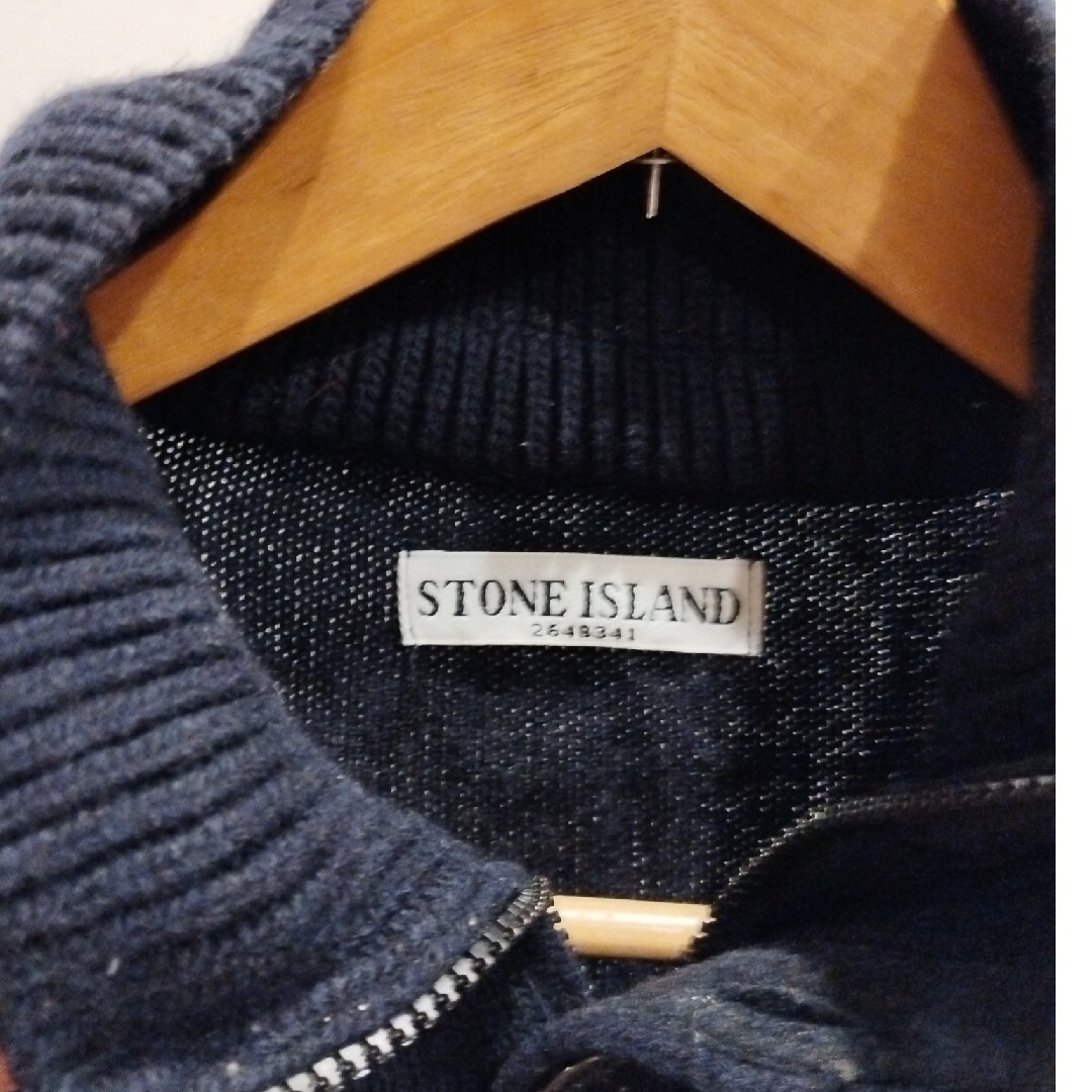 STONE ISLAND(ストーンアイランド)のストーンアイランドのハージップニットです メンズのトップス(ニット/セーター)の商品写真