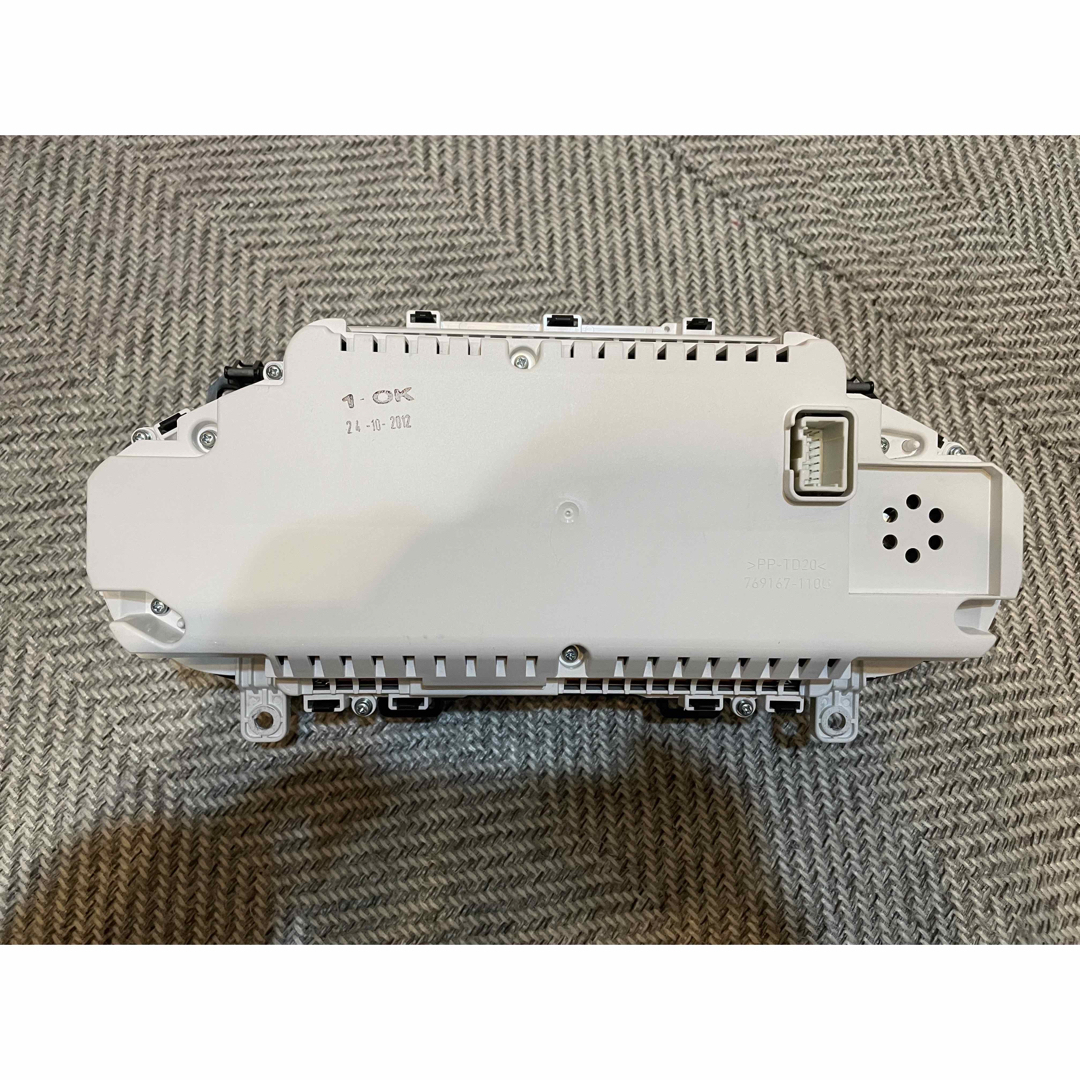 Volvo - ボルボ V40 スピード メーター LED打ち替え加工品 品番 Volvo - ボルボ V40 スピード メーター LED打ち替え加工品 品番