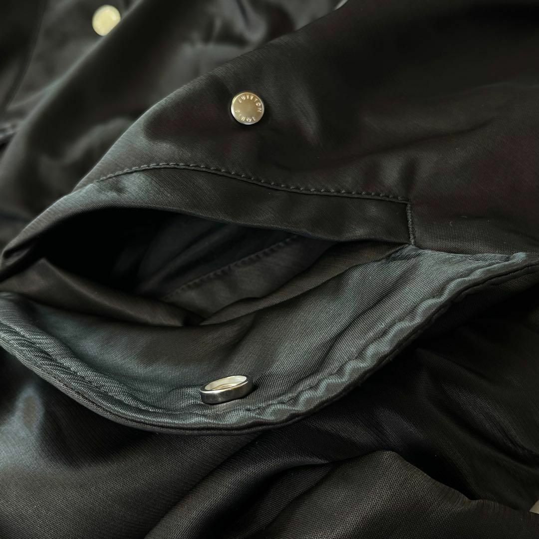 LOUIS VUITTON(ルイヴィトン)の【極美品】DSMG ルイヴィトン　ボンバージャケット　ブラック　MA-1 ダウン メンズのジャケット/アウター(スタジャン)の商品写真