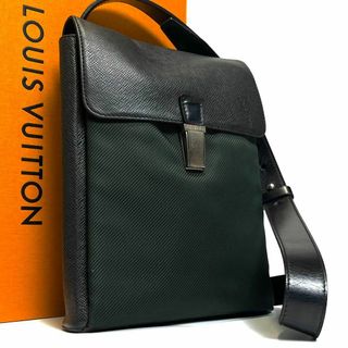 ルイヴィトン(LOUIS VUITTON)の【美品】ルイヴィトン　タイガ　ショルダーバッグ　レザー　メッセンジャー　黒(ショルダーバッグ)