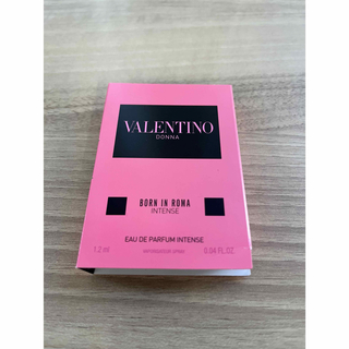ヴァレンティノ(VALENTINO)のヴァレンティノ　香水　サンプル(サンプル/トライアルキット)