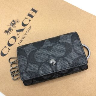 コーチ(COACH)の【COACH☆新品】メンズ！5 リング キー ケース！チャコール！シグネチャー！(キーケース)