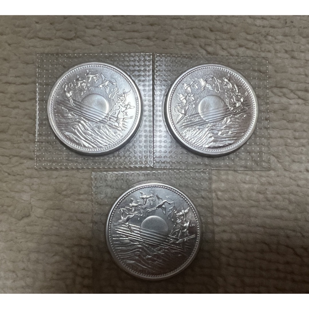 昭和天皇御在位60年記念 10000円 銀貨 昭和天皇御在位60年記念 10000円 銀貨