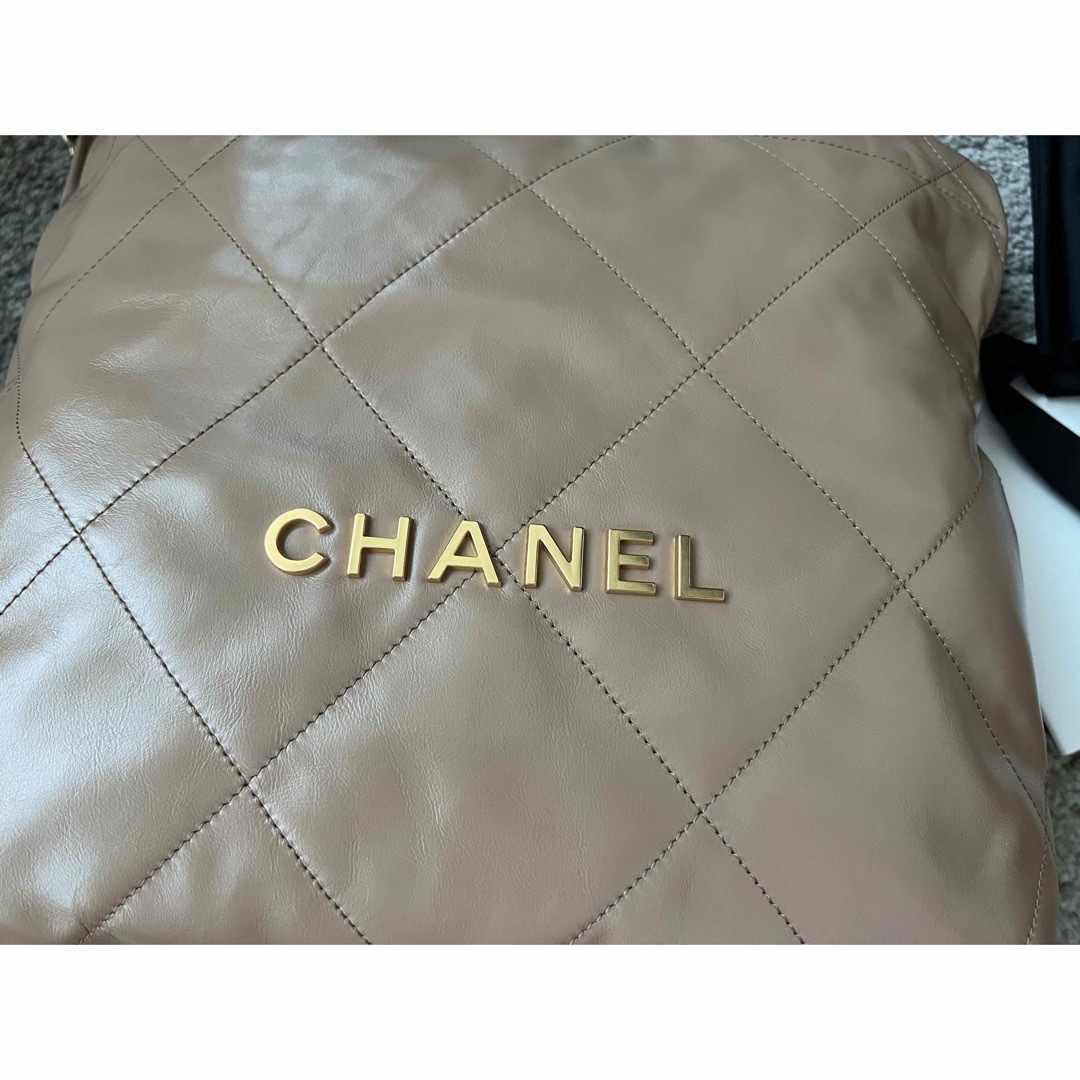 CHANEL(シャネル)のCHANEL22シャネル22ホーボーバッグAS3260スモールハンドバッグ新品 レディースのバッグ(ハンドバッグ)の商品写真