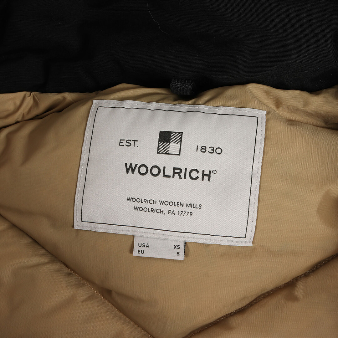 WOOLRICH(ウールリッチ)の美品 WOOLRICH ウールリッチ ダウン ジャケット サイズ:XS コヨーテファー アークティック パーカー ARCTIC PARKA ML ニューブラック 黒 アウター ブルゾン コート【メンズ】【中古】 メンズのジャケット/アウター(ダウンジャケット)の商品写真