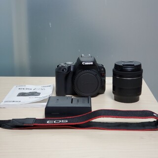 Canon EOS Kiss X9 標準ズームレンズキット(デジタル一眼)