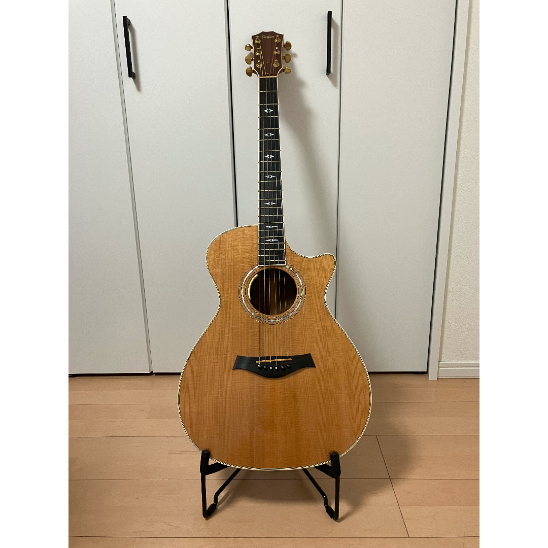 Taylor(ティラー)の値引き❗美品❗Taylor 812c アコギ PU付　ハードケース付き 楽器のギター(アコースティックギター)の商品写真