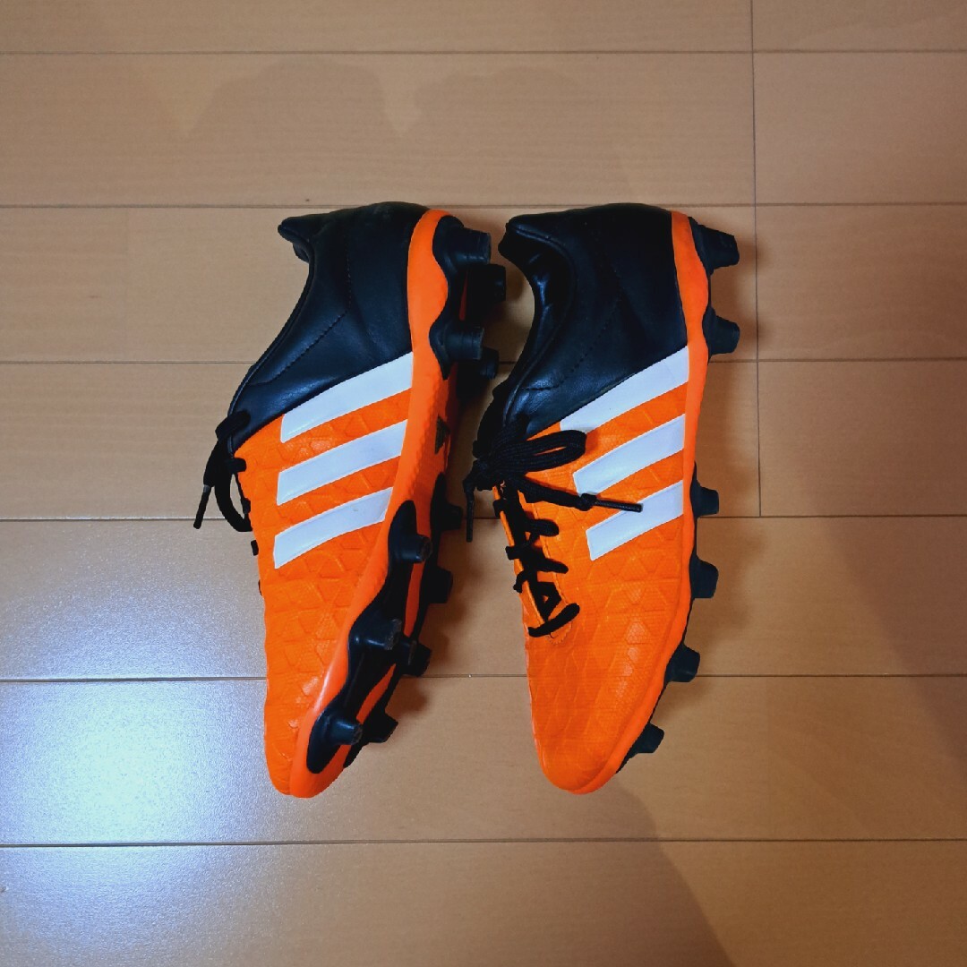 adidas(アディダス)の25cm スパイク adidas スポーツ/アウトドアのサッカー/フットサル(シューズ)の商品写真