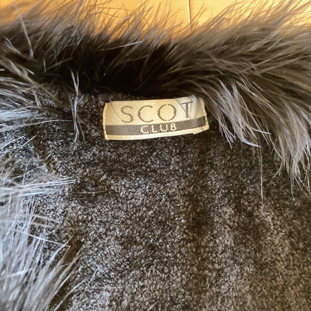 SCOT CLUB(スコットクラブ)のSCOT CLUB  ファー付ボレロ　ケープ　黒 レディースのトップス(ボレロ)の商品写真