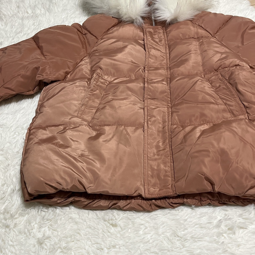 3Lサイズ ファーフード 中綿 ダウンジャケット コーラルピンク 494Y レディースのジャケット/アウター(ダウンジャケット)の商品写真