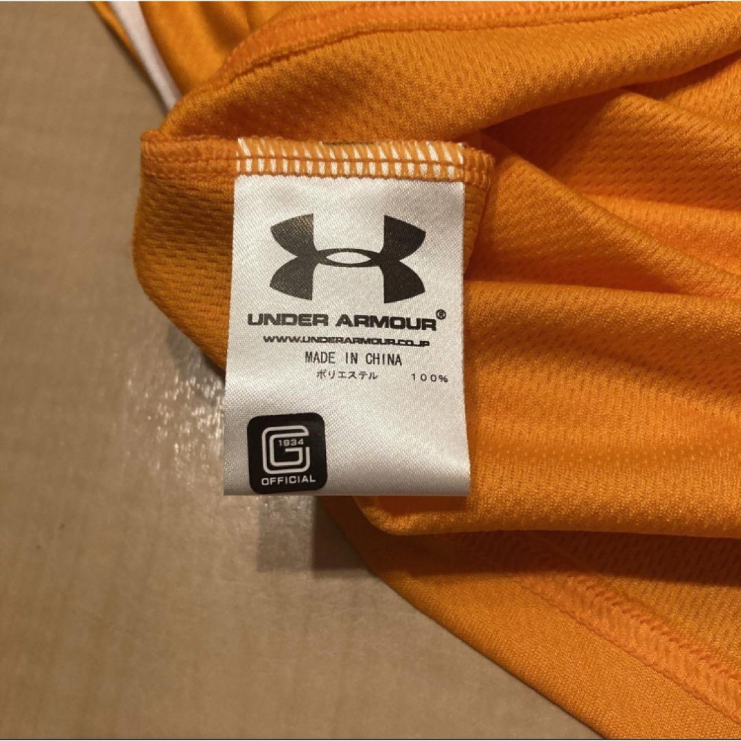 UNDER ARMOUR(アンダーアーマー)の【新品・未使用】読売ジャイアンツレプリカユニフォーム　アンダーアーマー スポーツ/アウトドアの野球(応援グッズ)の商品写真