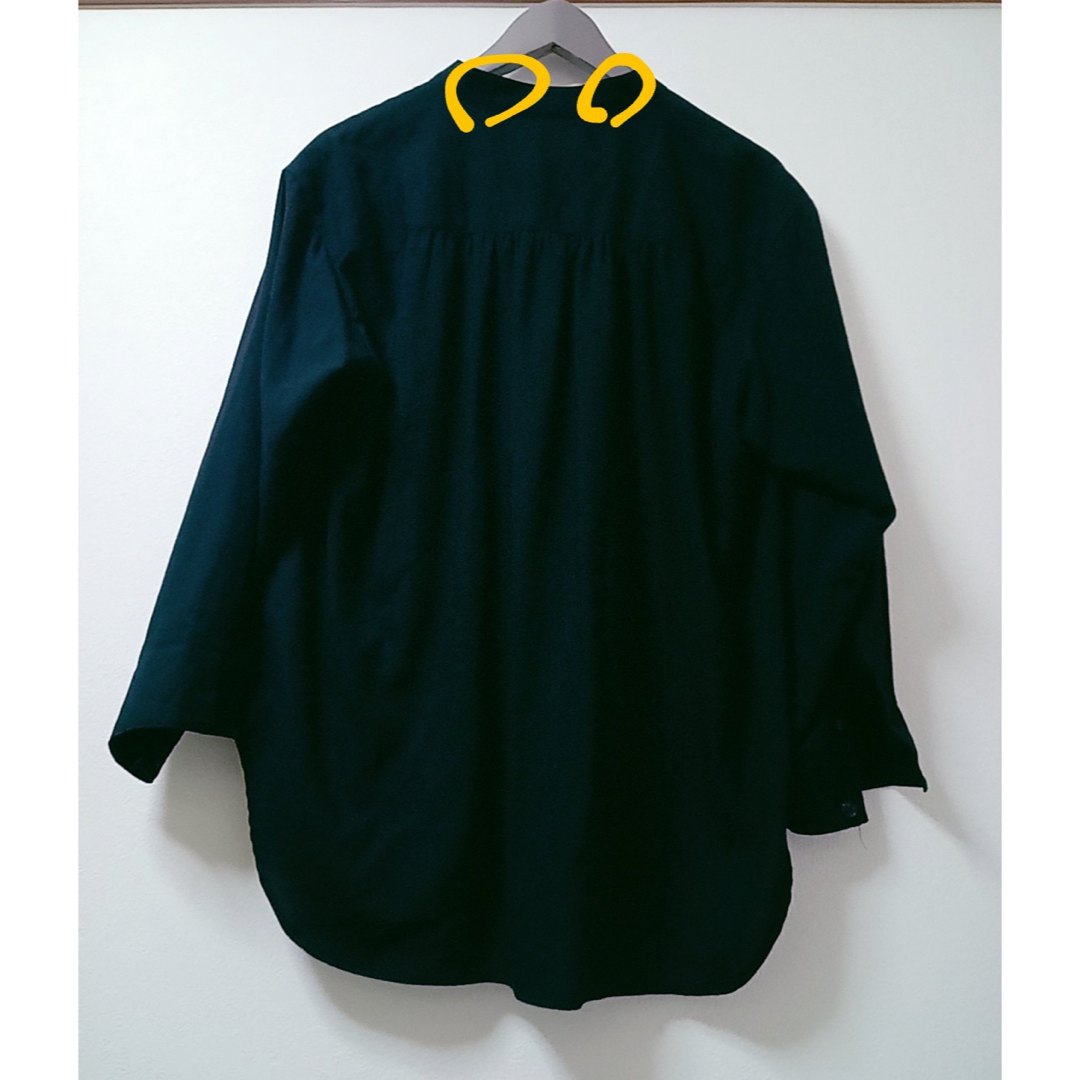 北欧、暮らしの道具店　ピンタックブラウス　黒 レディースのトップス(シャツ/ブラウス(長袖/七分))の商品写真