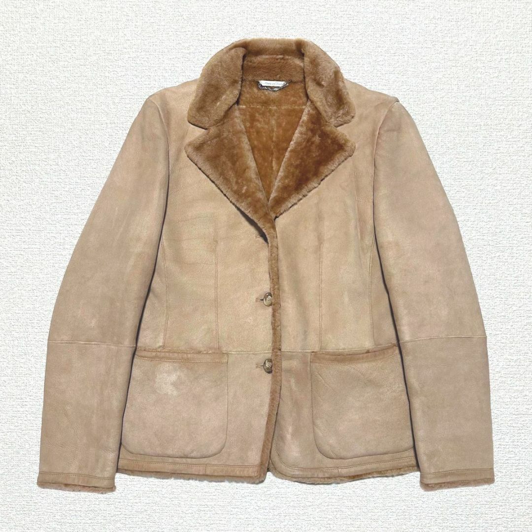 Max Mara(マックスマーラ)の【美品】MAX MARA ムートン ジャケット ムートンコート 白タグ レディースのジャケット/アウター(ムートンコート)の商品写真