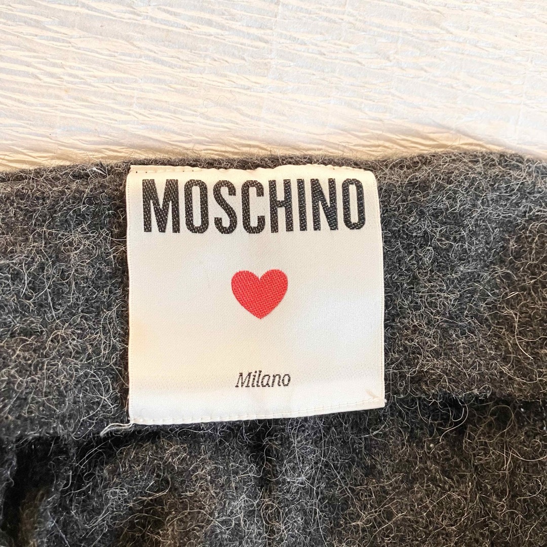 MOSCHINO(モスキーノ)のused  MOSCHINO シャギーウールのハイウエストテーパードパンツ レディースのパンツ(カジュアルパンツ)の商品写真