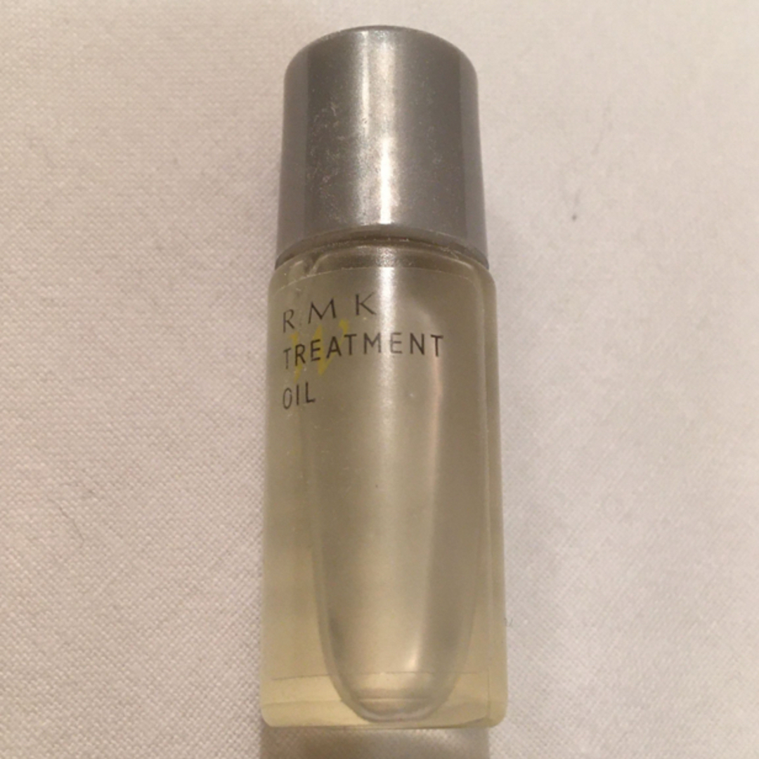 RMK(アールエムケー)の【新品・未使用】RMK Wトリートメントオイル 5ml コスメ/美容のヘアケア/スタイリング(オイル/美容液)の商品写真