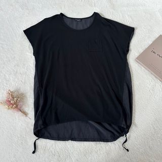 ユナイテッドアローズ(UNITED ARROWS)の【ユナイテッドアローズ】トップス　大人カジュアル　黒　Tシャツ  ラフ(Tシャツ(半袖/袖なし))