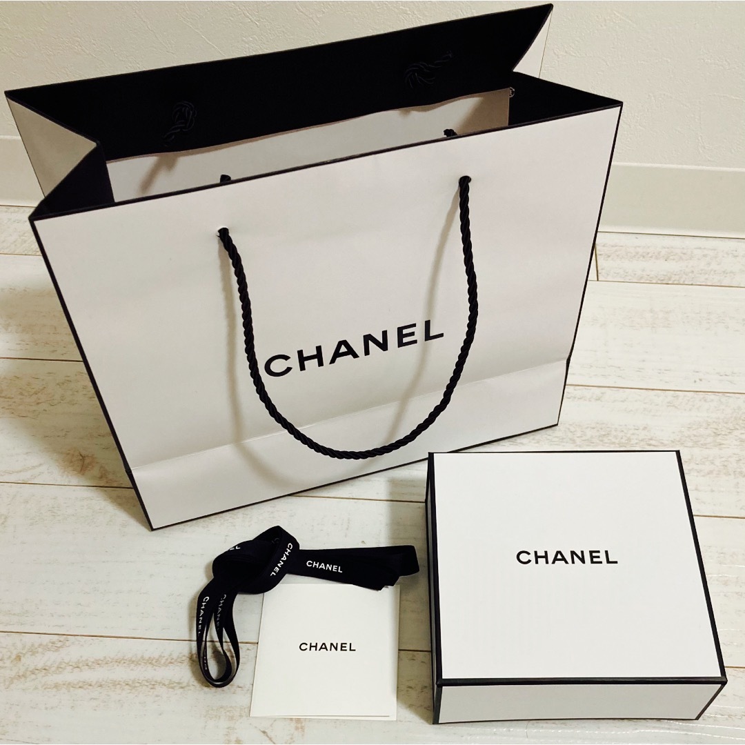 シャネル CHANEL 空箱　ショップバック 袋　プレゼント | フリマアプリ ラクマ