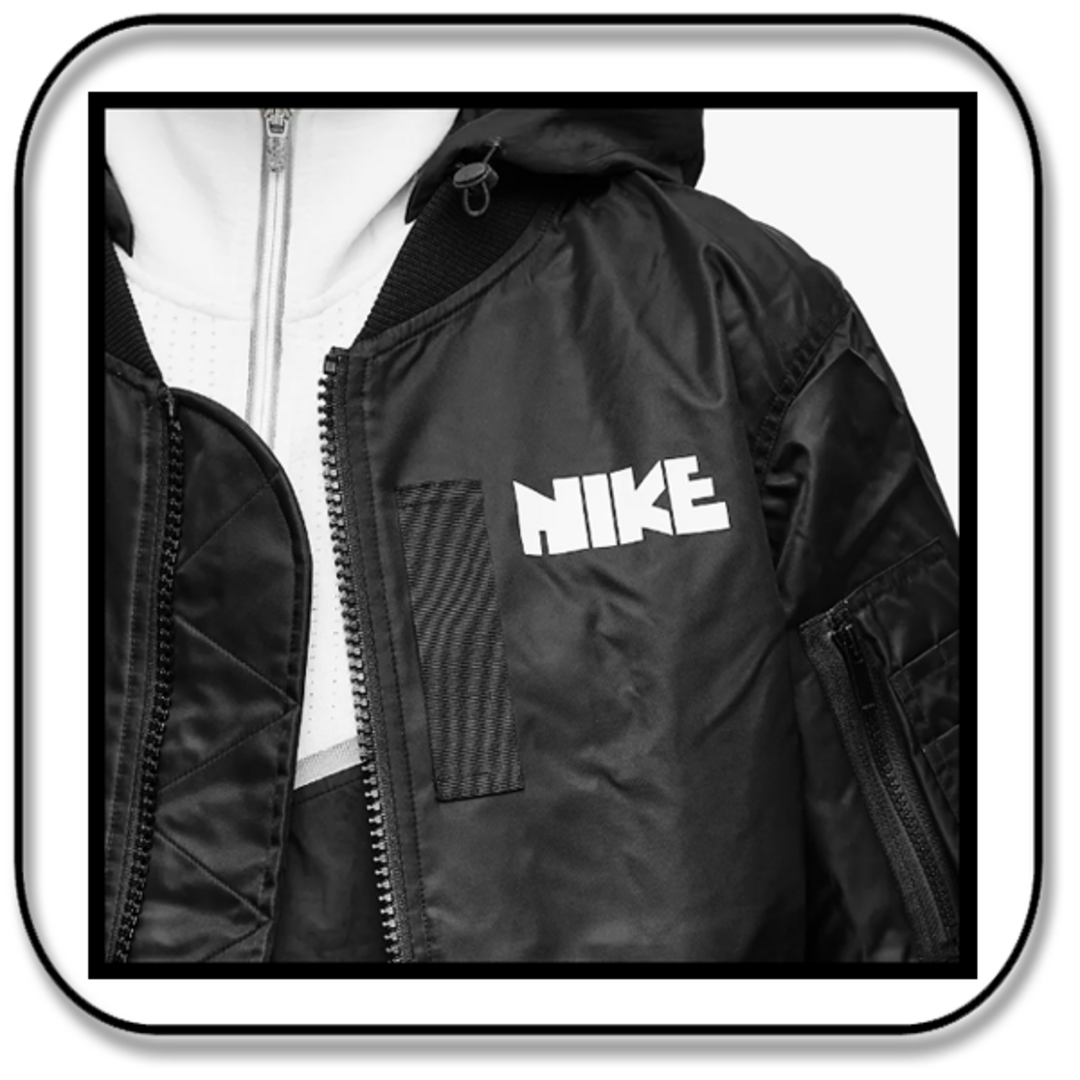 sacai(サカイ)のナイキxサカイ　レイヤード フード ボンバージャケット MA-1　(US)Ｓ・Ｗ メンズのジャケット/アウター(ナイロンジャケット)の商品写真