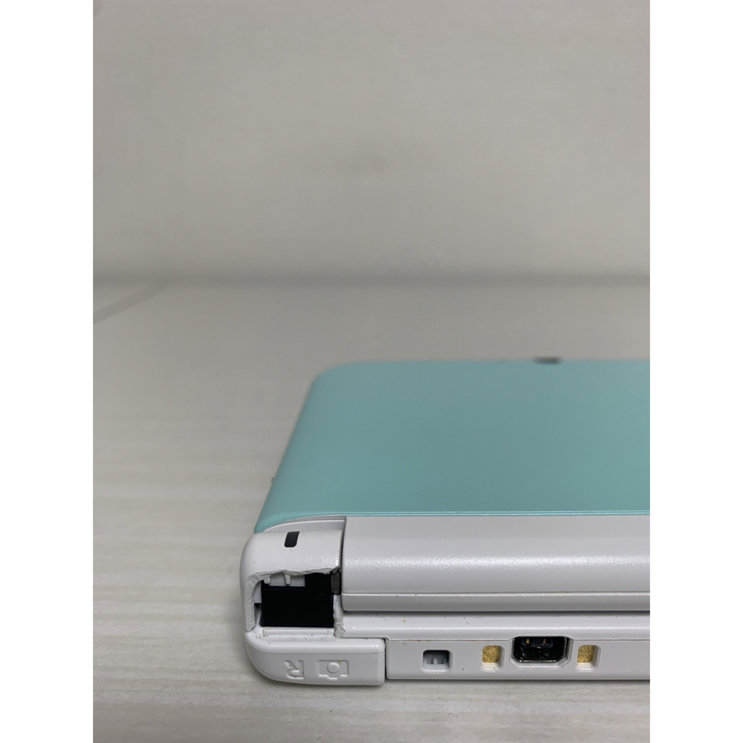 ニンテンドー3DS(ニンテンドー3DS)のニンテンドー3DS LL ミント×ホワイト　初期化済み エンタメ/ホビーのゲームソフト/ゲーム機本体(携帯用ゲーム機本体)の商品写真