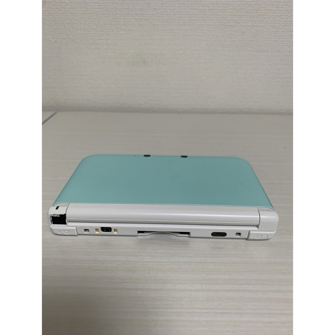 ニンテンドー3DS(ニンテンドー3DS)のニンテンドー3DS LL ミント×ホワイト　初期化済み エンタメ/ホビーのゲームソフト/ゲーム機本体(携帯用ゲーム機本体)の商品写真