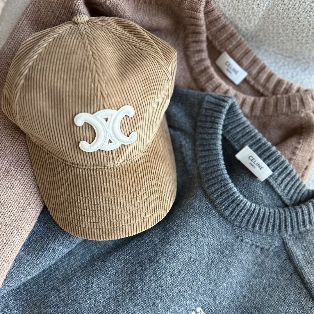 CELINE 新品 タグ付き トリオンフ ベースボールキャップ / コーデュロイ