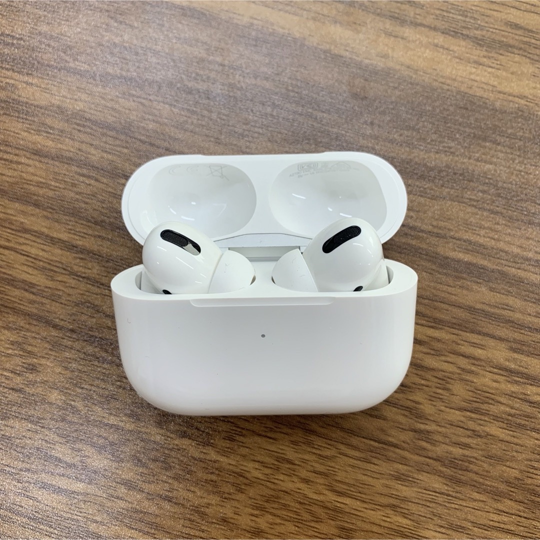 オーディオ機器超美品　Apple純正 AirPods Pro 本体　両耳