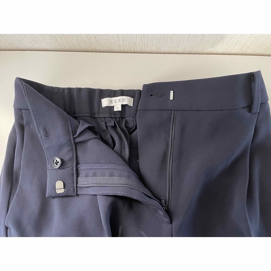 PLST(プラステ)のPLST トリアセブレンド ダブルジャケットXS テーパードパンツS ネイビー レディースのフォーマル/ドレス(スーツ)の商品写真