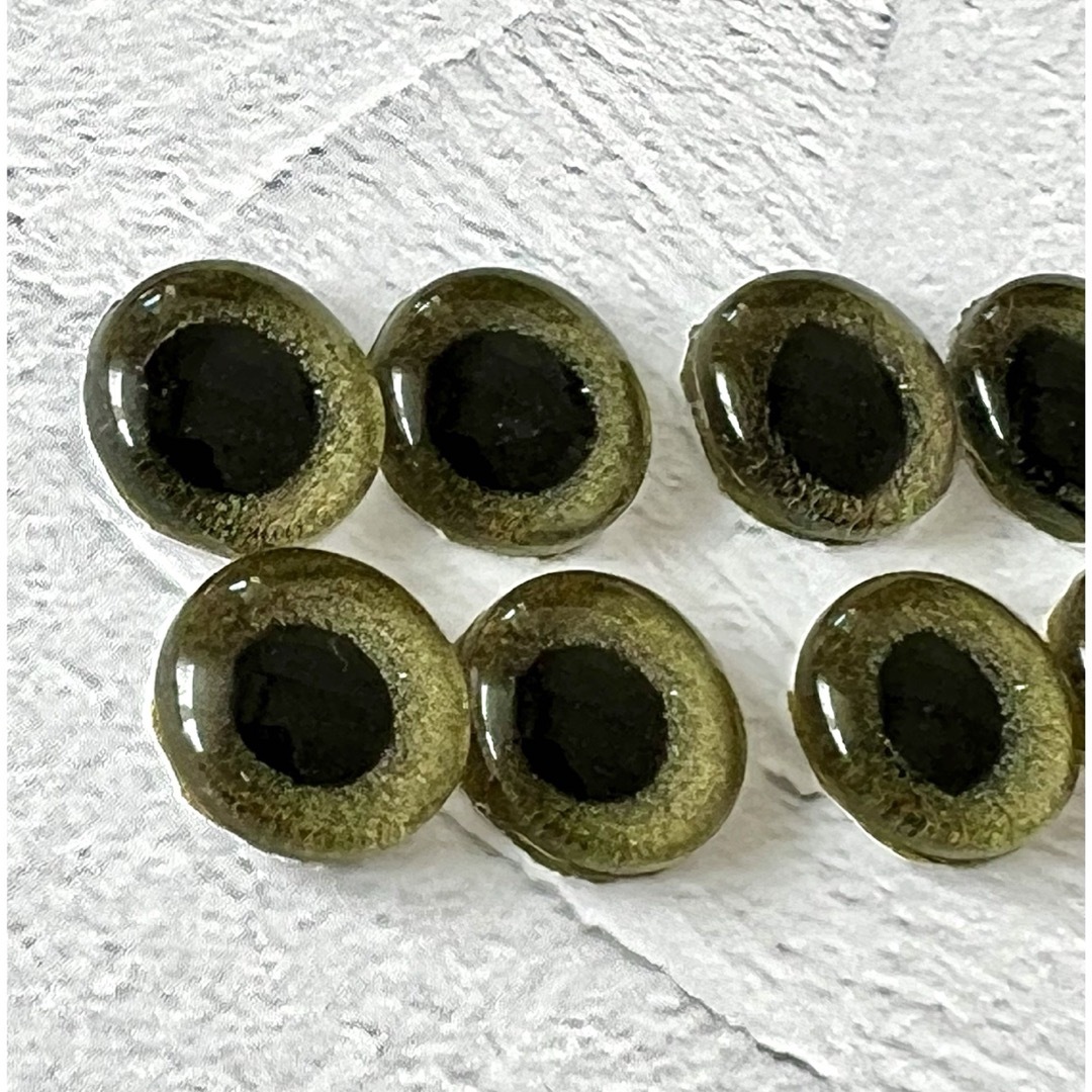 3. グラスアイ　10mm グリーン ハンドメイドの素材/材料(各種パーツ)の商品写真
