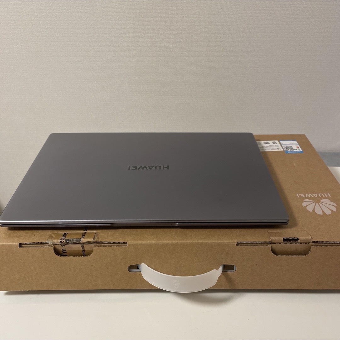 HUAWEI(ファーウェイ)のHuawei MateBook D 15 スマホ/家電/カメラのPC/タブレット(ノートPC)の商品写真