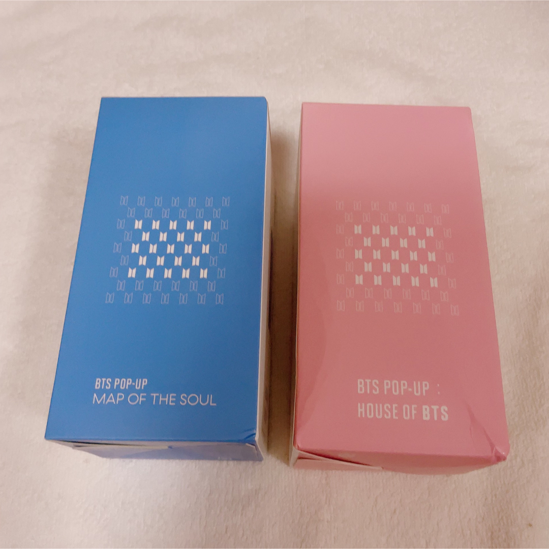 防弾少年団(BTS)(ボウダンショウネンダン)のBTS タンブラー　ピンク×ブルー　セット♡ エンタメ/ホビーのCD(K-POP/アジア)の商品写真