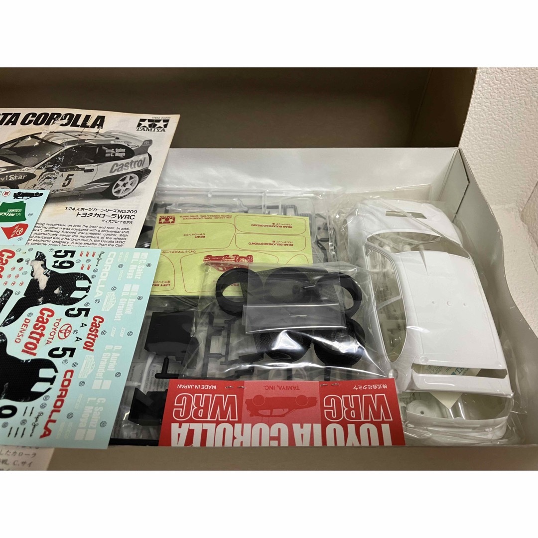 タミヤ 1/24 スポーツカーシリーズ トヨタカローラWRC エンタメ/ホビーのおもちゃ/ぬいぐるみ(模型/プラモデル)の商品写真