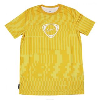 ナイキ(NIKE)のナイキ　NIKE サッカー　半袖Tシャツ　キッズS 130(Tシャツ/カットソー)