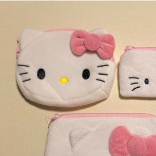 サンリオ(サンリオ)の韓国 ダイソー Kitty キティ 限定 ポーチ 新品 未使用(キャラクターグッズ)