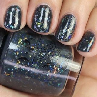 オーピーアイ(OPI)の【完売限定色】OPI ISL HRM50 Puttin'on the Glitz(マニキュア)