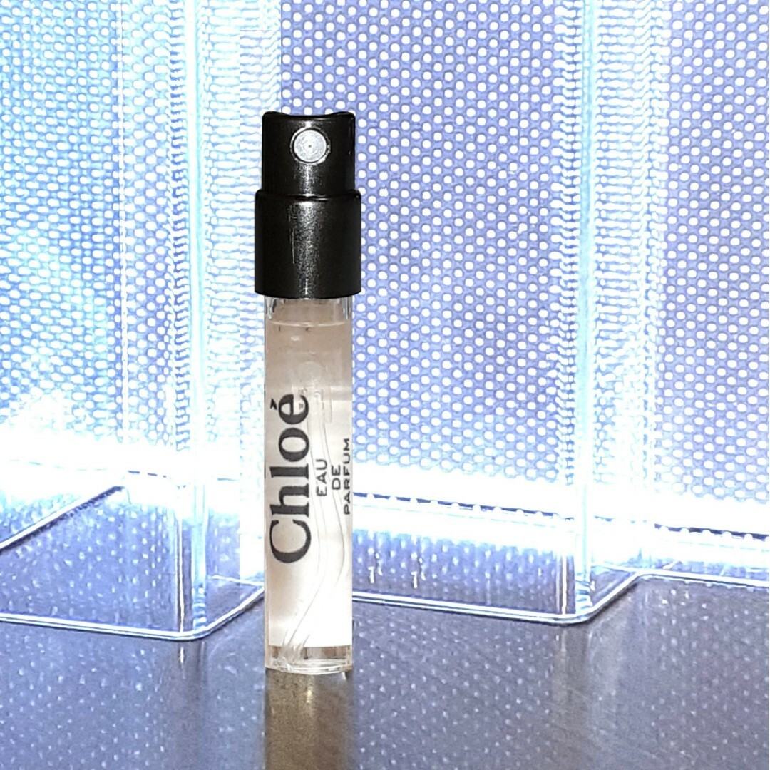 Chloe(クロエ)のクロエ オード パルファム【1.5ml】55 コスメ/美容の香水(香水(女性用))の商品写真