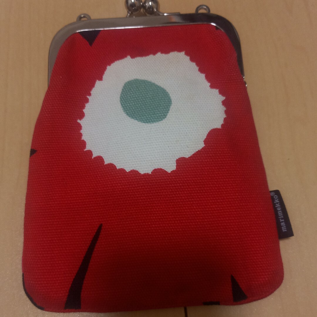 marimekko(マリメッコ)のマリメッコ  定番カラー がま口 レディースのバッグ(ショルダーバッグ)の商品写真