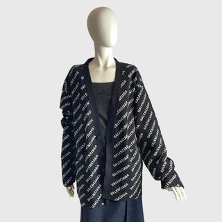 BALENCIAGA(カーディガン)のフリマアイテム一覧 BALENCIAGA(カーディガン)のフリマアイテム一覧