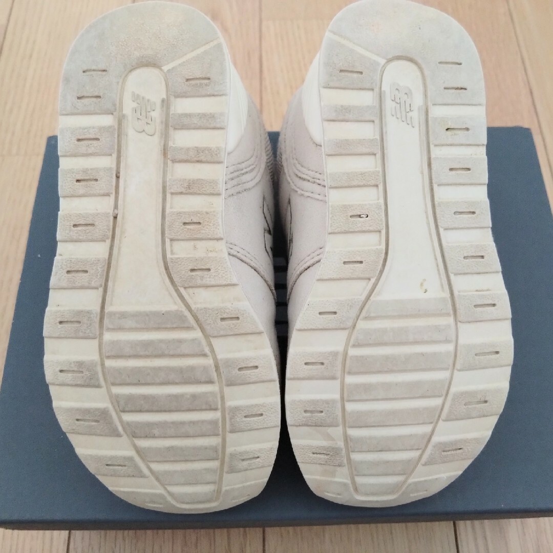 New Balance(ニューバランス)のニューバランス　16.5センチ 完売品 キッズ/ベビー/マタニティのキッズ靴/シューズ(15cm~)(スニーカー)の商品写真