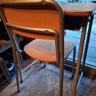 KOKUYO 学習机椅子セットにて 愛知県中-東部引き取り限定(学習机)