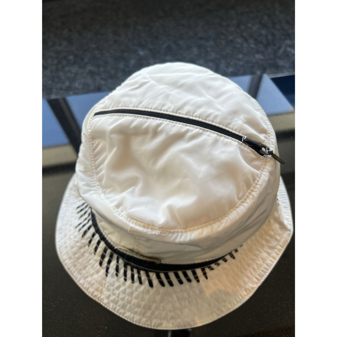 FENDI(フェンディ)のFENDI リバーシブルバケットハット メンズの帽子(ハット)の商品写真