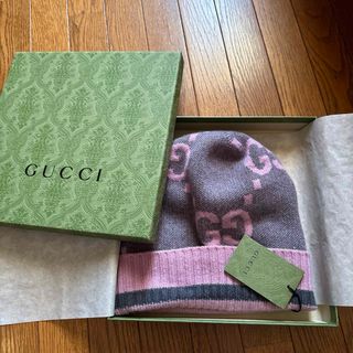 グッチ(Gucci)のGUCCIグッチニット帽ピンクグレー新品(ニット帽/ビーニー)