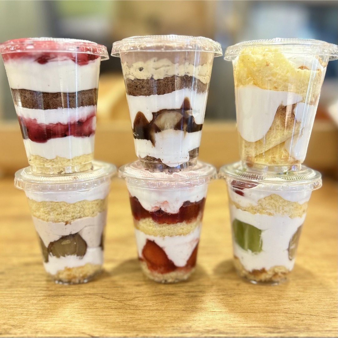 冷凍カップケーキセット 食品/飲料/酒の食品(菓子/デザート)の商品写真