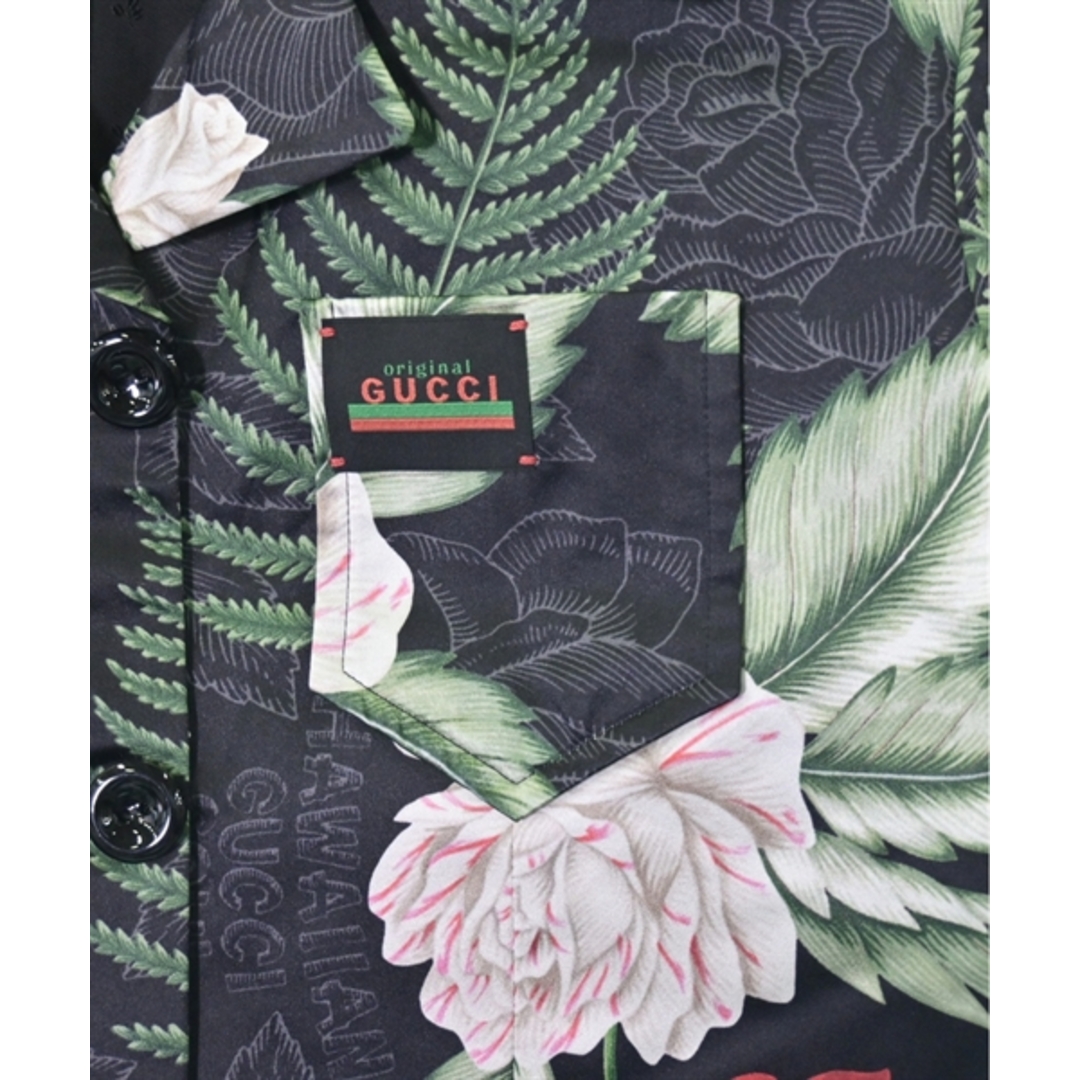 Gucci(グッチ)のGUCCI グッチ カジュアルシャツ 36(XS位) 黒x緑x赤(総柄) 【古着】【中古】 レディースのトップス(シャツ/ブラウス(長袖/七分))の商品写真