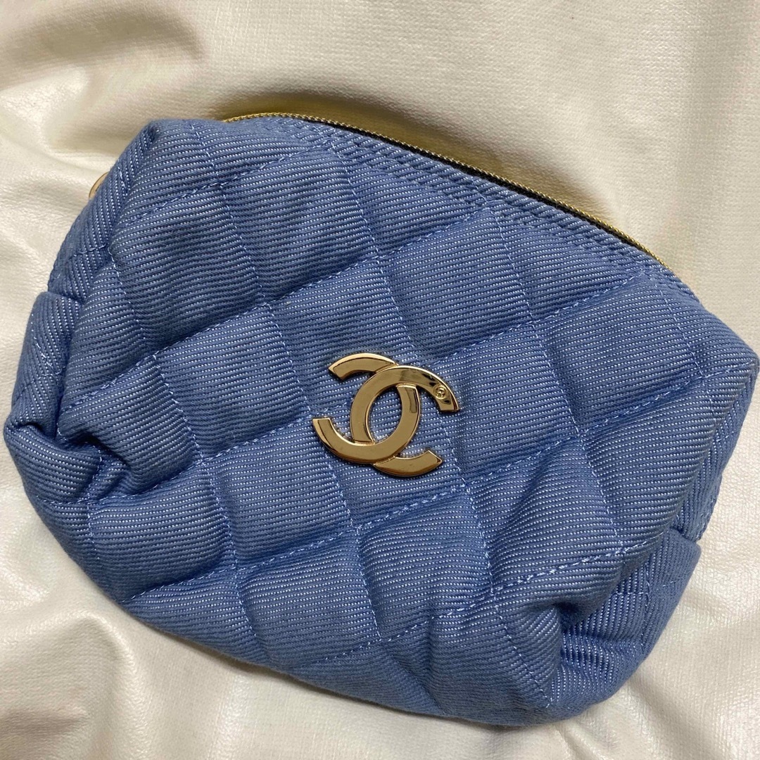 CHANEL(シャネル)のmila様 レディースのファッション小物(ポーチ)の商品写真