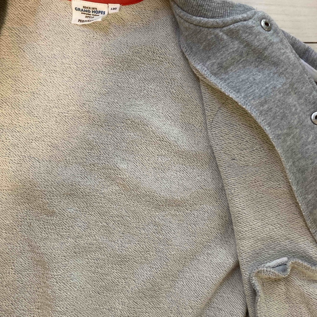 子供　ジャケット　サイズ130 キッズ/ベビー/マタニティのキッズ服男の子用(90cm~)(ジャケット/上着)の商品写真