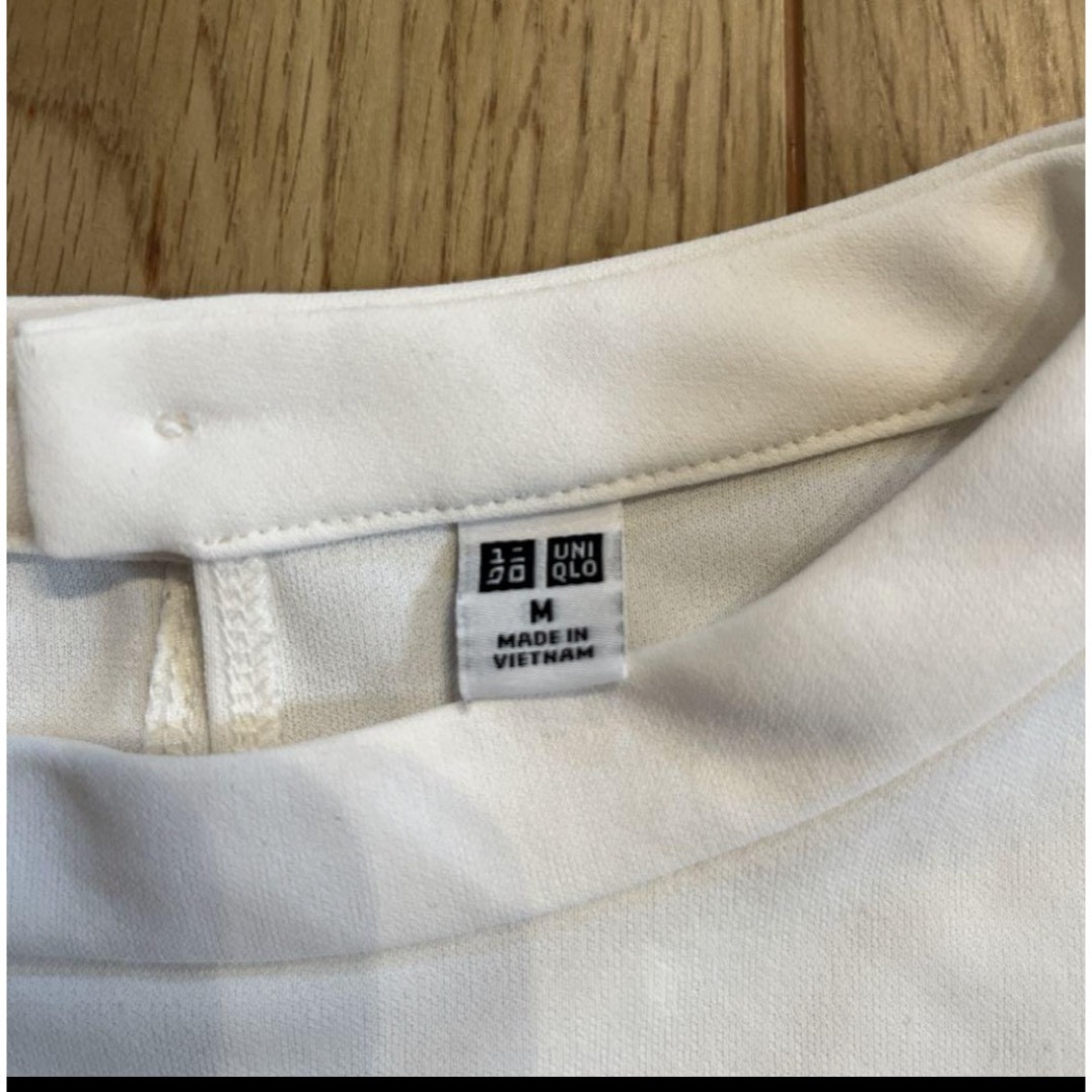 UNIQLO(ユニクロ)のUNIQLO ブラウス レディースのトップス(シャツ/ブラウス(半袖/袖なし))の商品写真