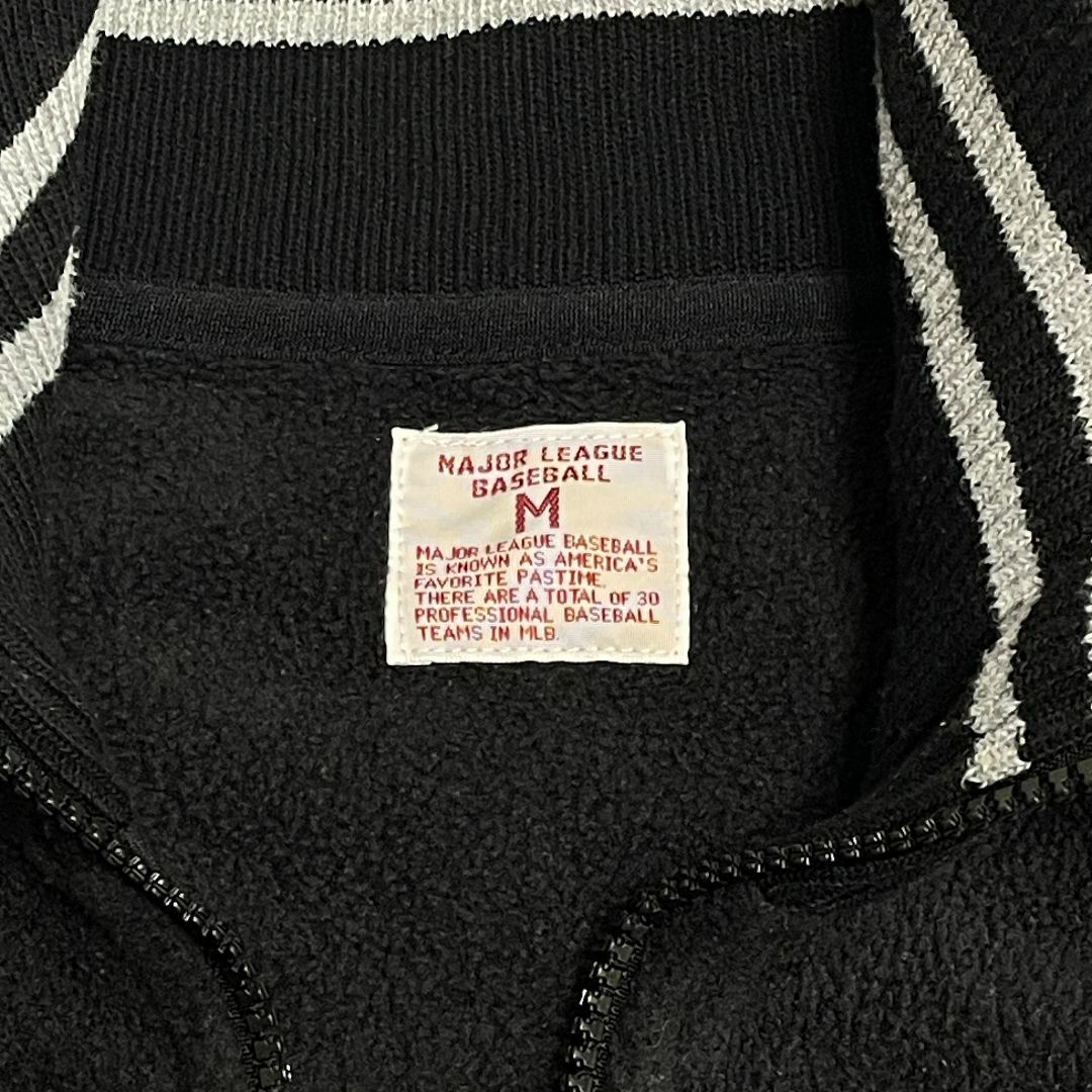 UNIQLO - ユニクロ UNIQLO MLB PIRATES コラボフリースの通販 by UNIQLO - ユニクロ UNIQLO MLB PIRATES コラボフリースの通販 by