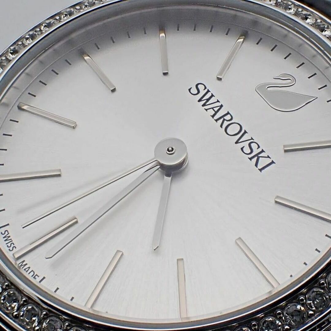 SWAROVSKI(スワロフスキー)のSWAROVSKI スワロフスキー レディースウォッチ 5261487 Graceful Mini SS クォーツ シルバーダイヤル 革ベルト 中古B+ 【送料無料】 B-2187【質屋出品】 レディースのファッション小物(腕時計)の商品写真