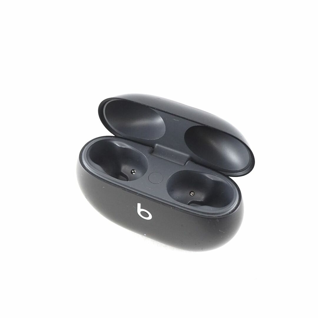 Beats by Dr Dre(ビーツバイドクタードレ)のBeats by Dr.Dre Studio Buds 充電ケースのみ USED品 ビーツ ワイヤレスイヤホン 充電器 チャージングケース ブラック 完動品 V0350 スマホ/家電/カメラのオーディオ機器(ヘッドフォン/イヤフォン)の商品写真